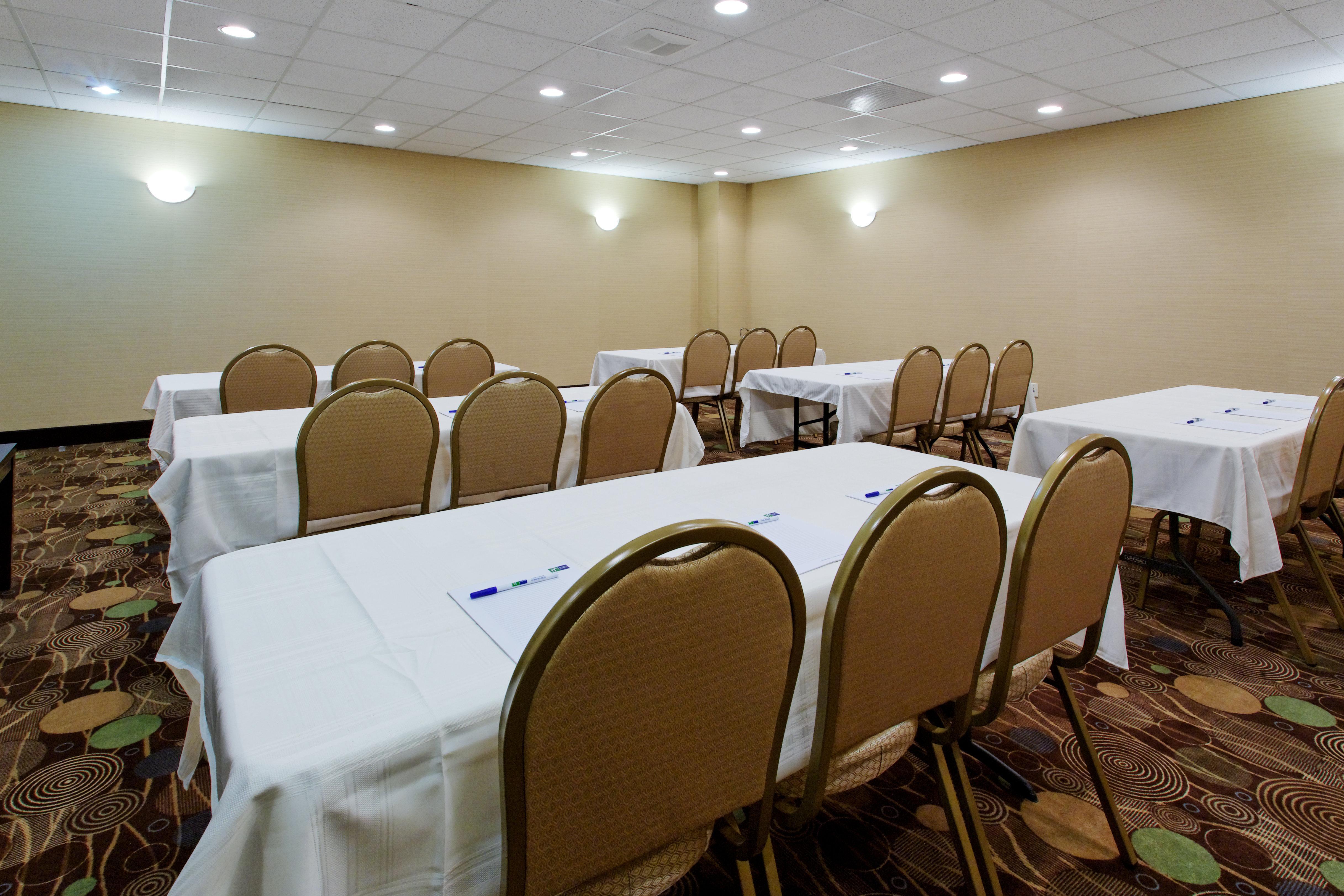 Holiday Inn Express Benicia By Ihg Esterno foto
