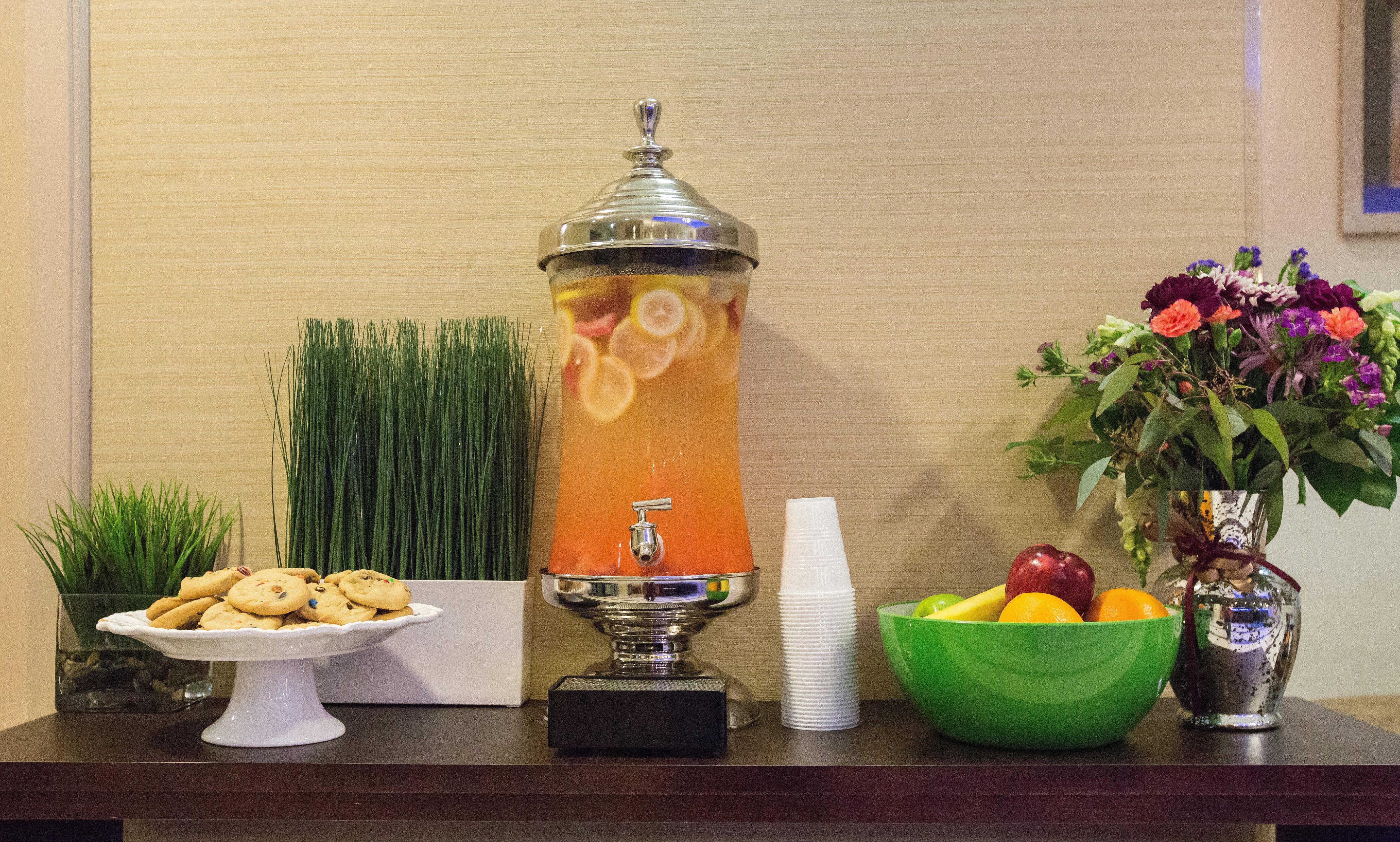Holiday Inn Express Benicia By Ihg Esterno foto