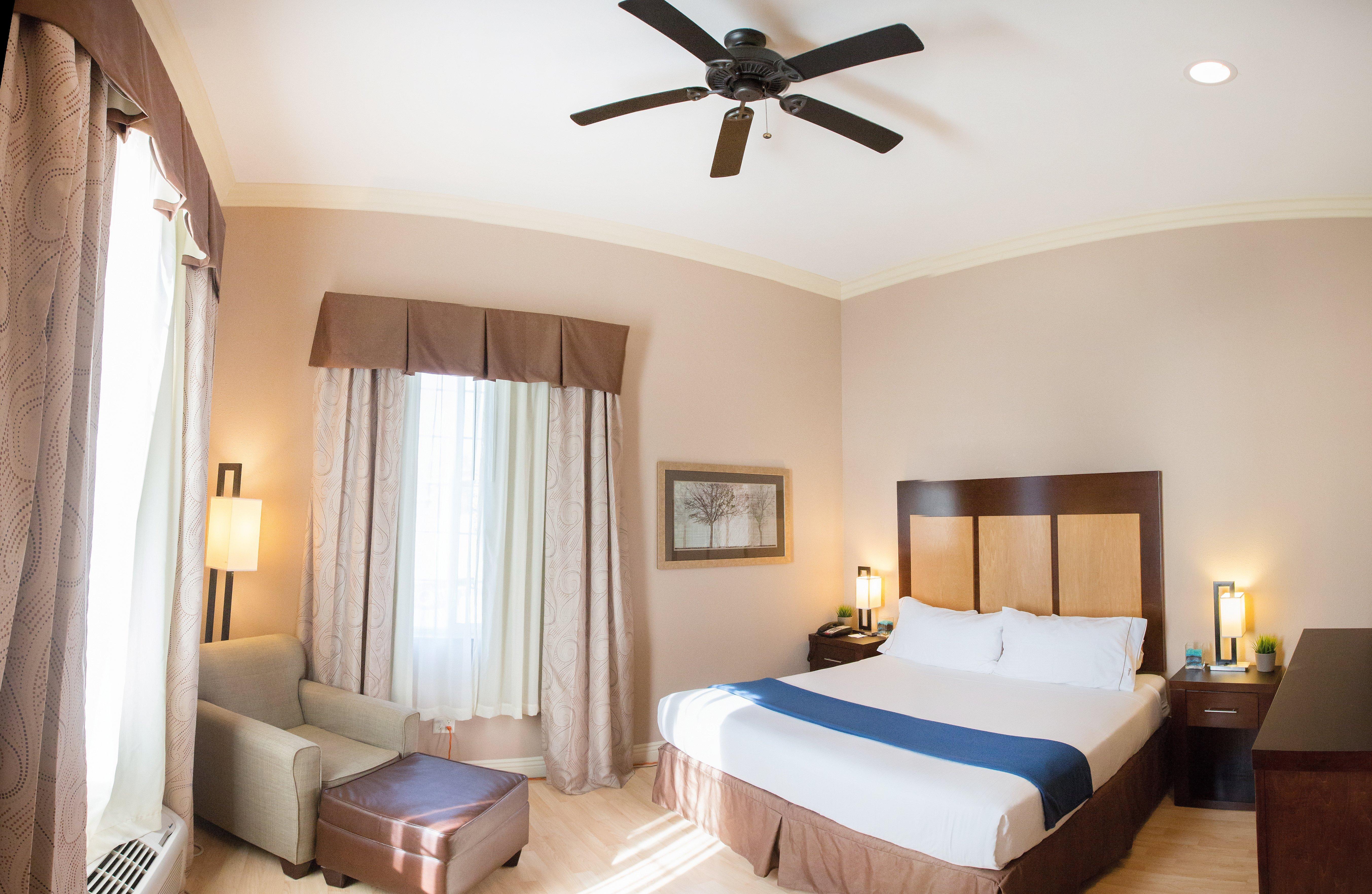 Holiday Inn Express Benicia By Ihg Esterno foto